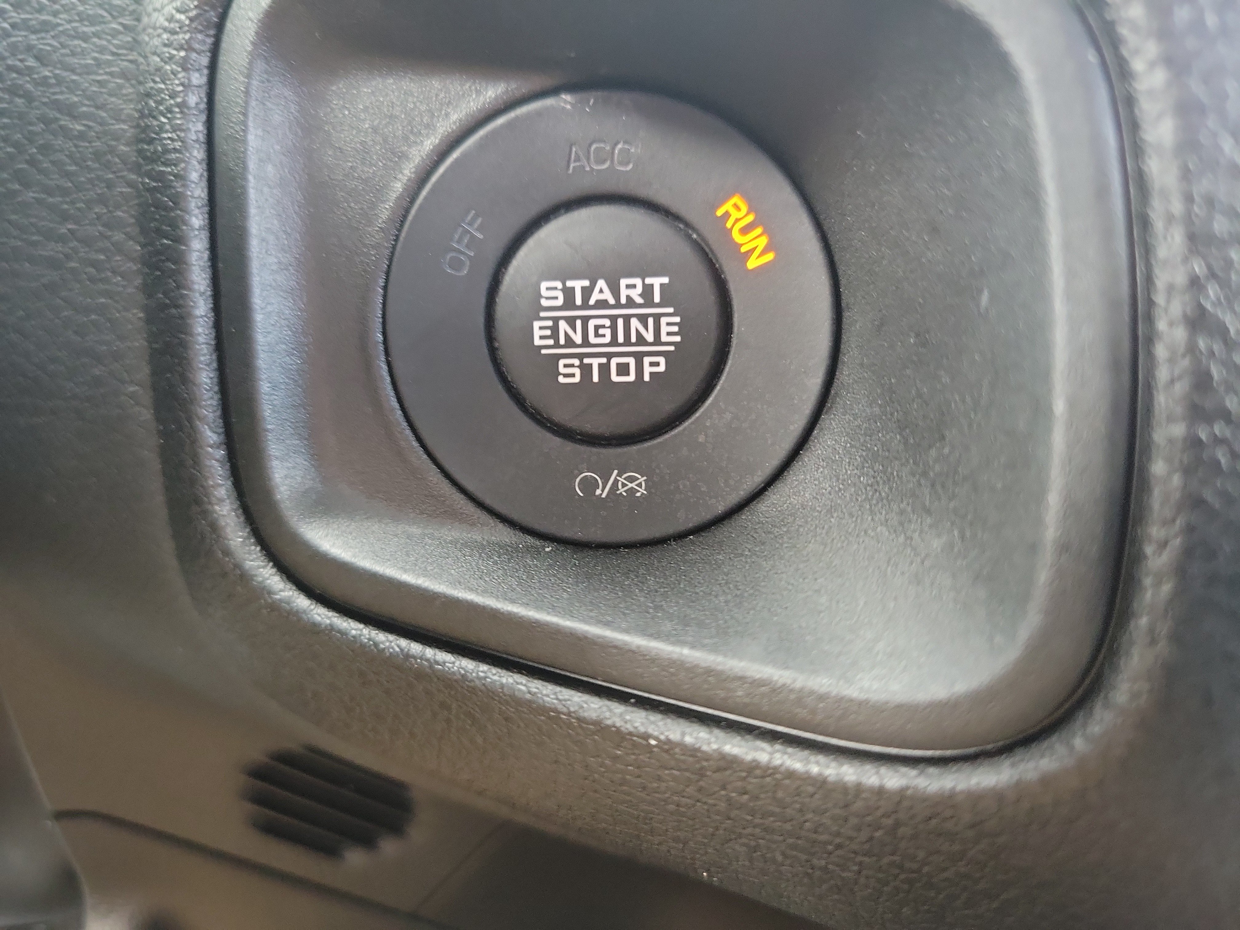 Used 2025 Jeep Wrangler Unlimited Sport AWD/4WD image 26