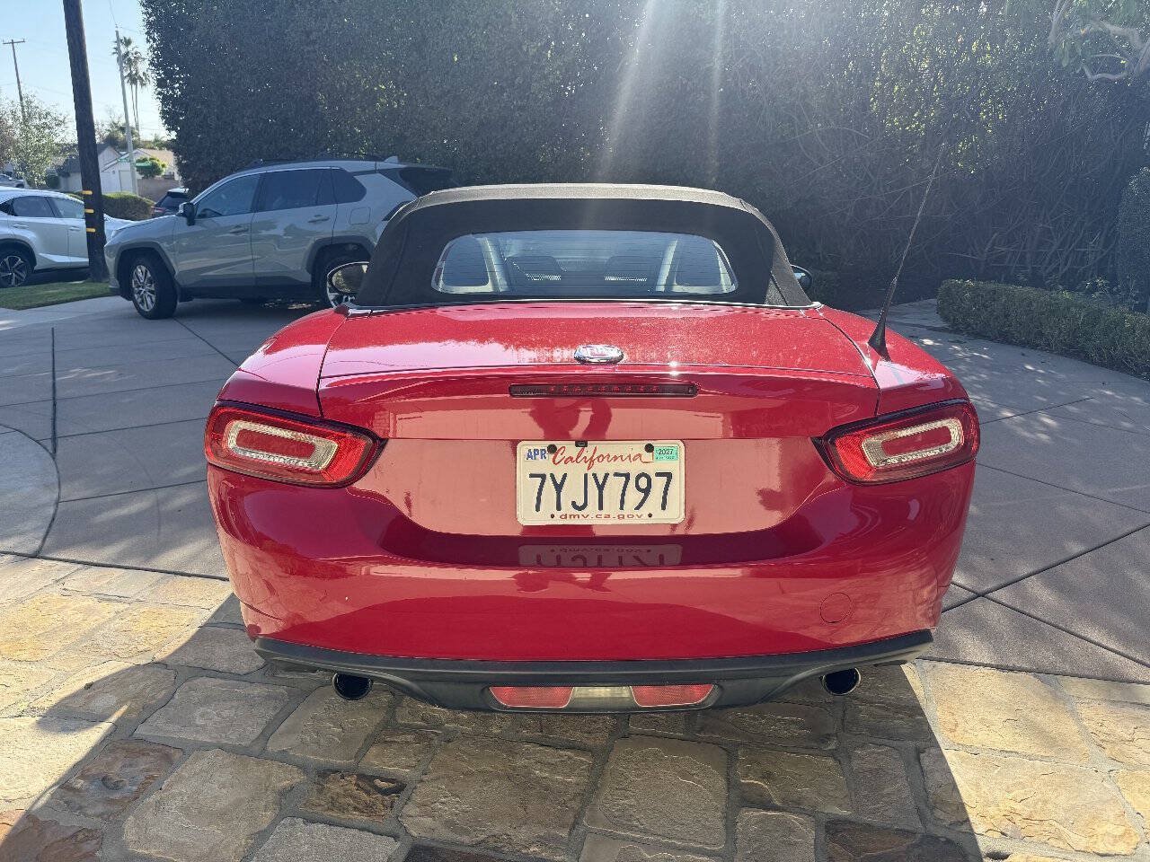 Used 2017 FIAT 124 Spider Lusso RWD image 6