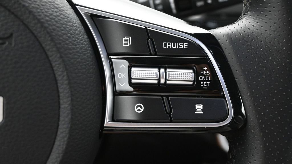 Used 2022 Kia Seltos SX AWD/4WD image 30