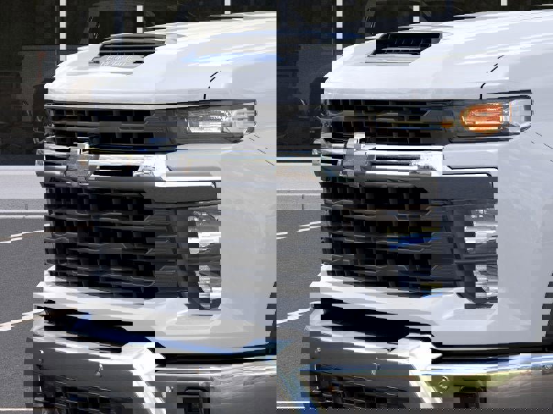 New 2026 Chevrolet Silverado 3500 LT image 13