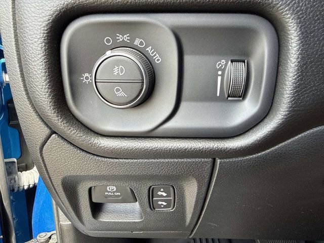 Used 2023 RAM 1500 Big Horn image 29