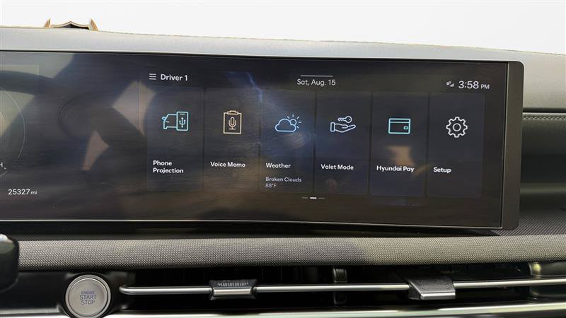 Used 2025 Hyundai Tucson Limited FWD image 23