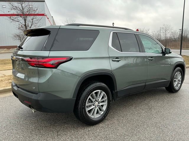 Used 2023 Chevrolet Traverse LT image 6