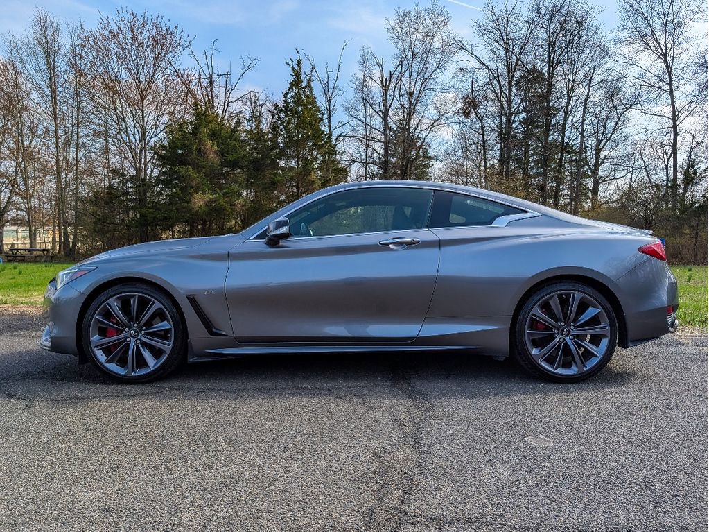Used 2022 INFINITI Q60 Red Sport 400 image 9