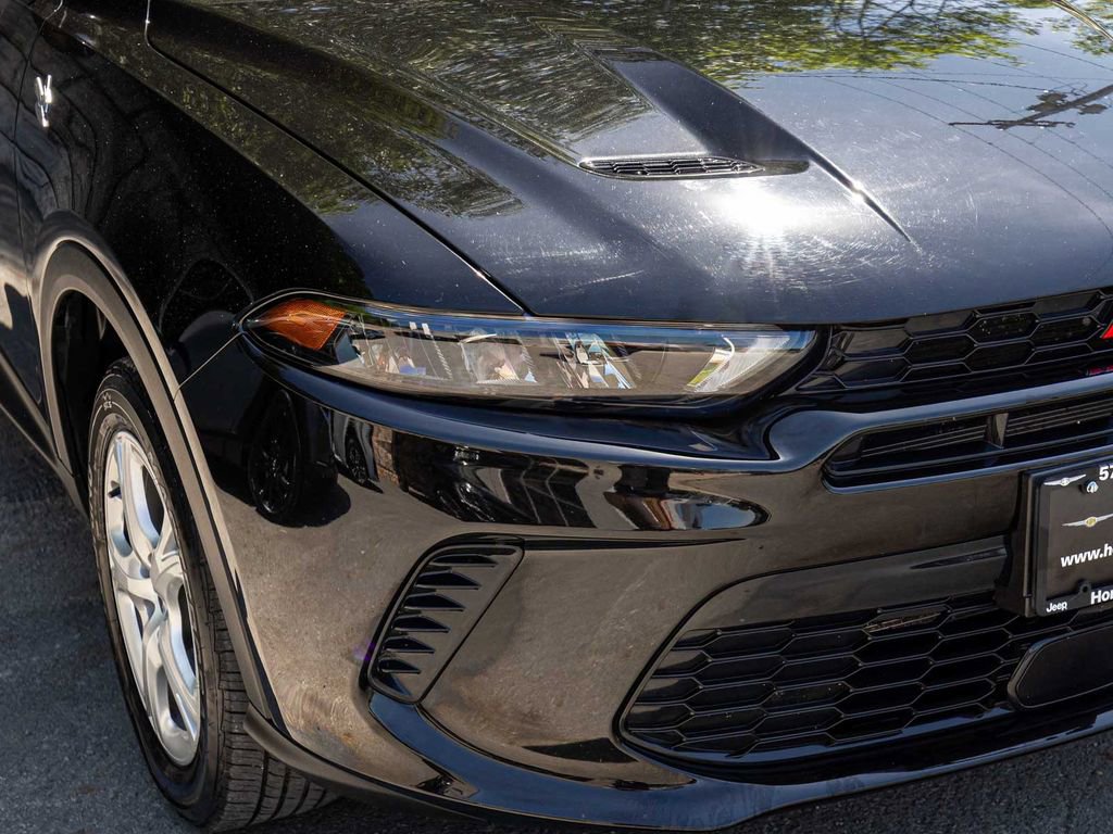 Used 2024 Dodge Hornet GT Plus AWD/4WD image 32