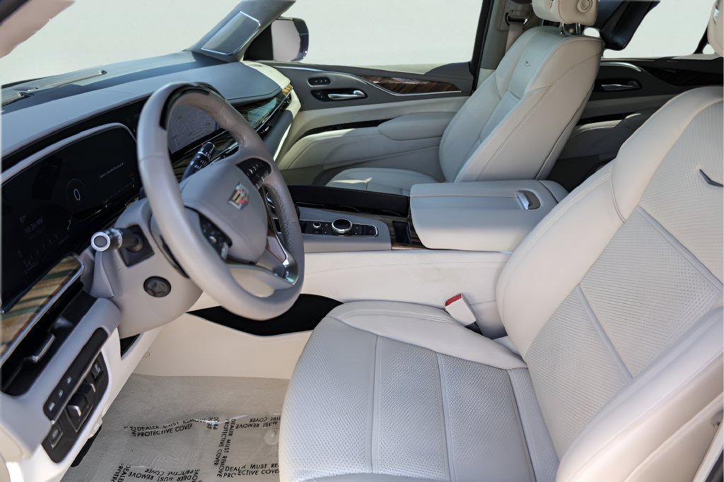 Used 2023 Cadillac Escalade Premium Luxury Platinum w/ LPO, Radiant Package RWD image 12