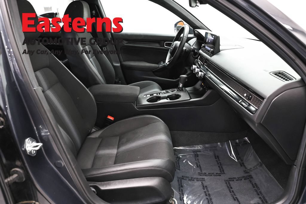 Used 2025 Honda Civic Sport image 23