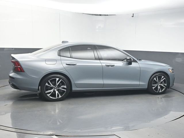 Used 2024 Volvo S60 B5 Core FWD image 8