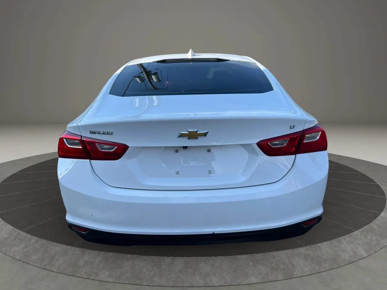 Used 2023 Chevrolet Malibu LT FWD image 6