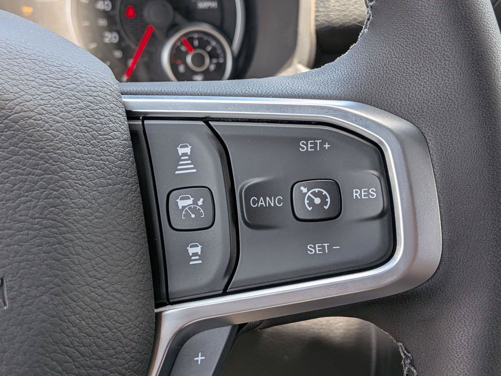 New 2026 RAM 2500 Big Horn AWD/4WD image 20