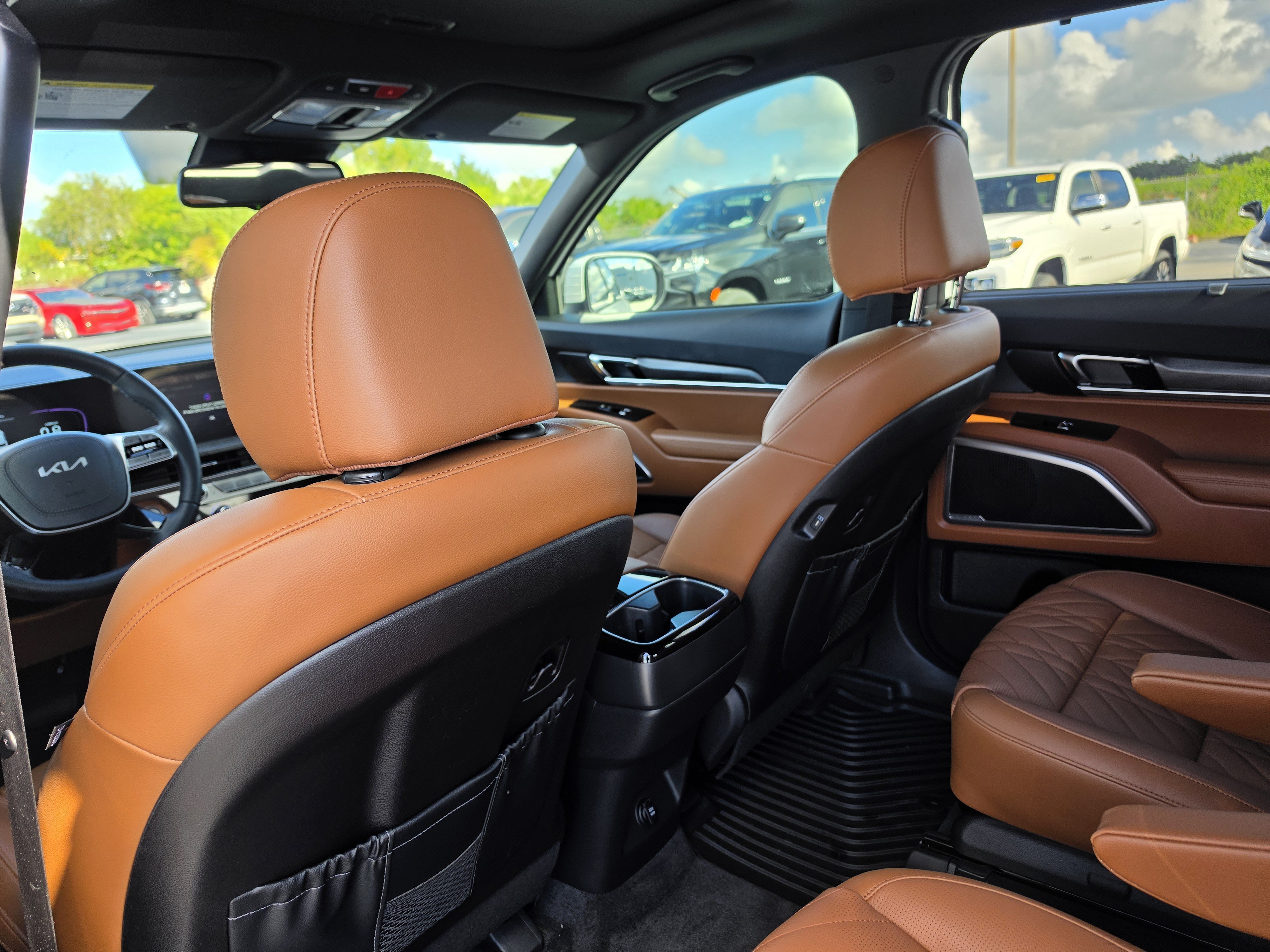 Used 2025 Kia Telluride EX X-Line AWD/4WD image 12