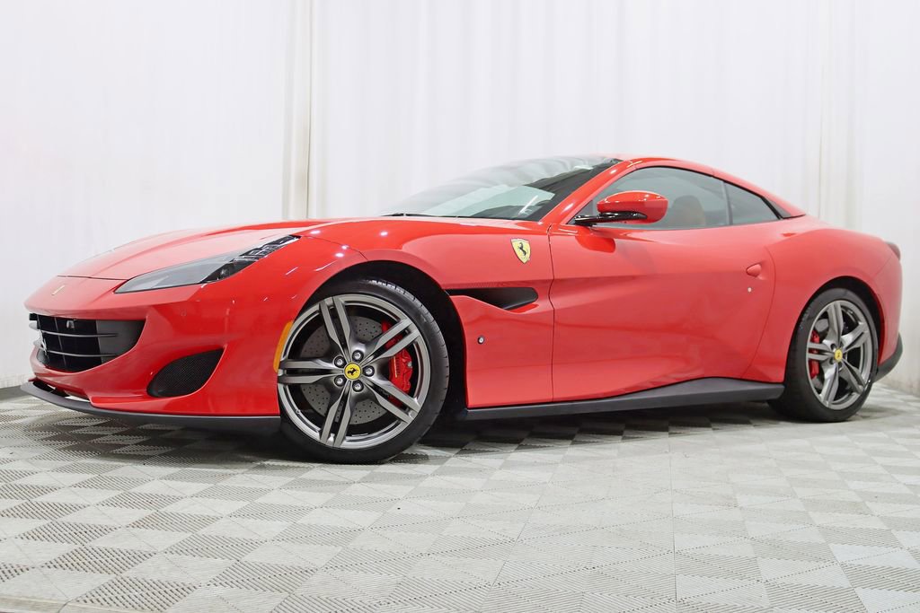 Used 2020 Ferrari Portofino RWD image 3