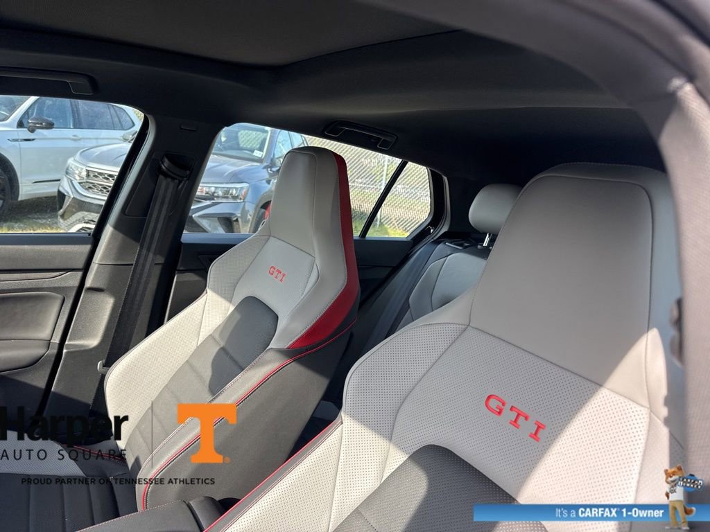 Used 2024 Volkswagen GTI SE w/ SE Leather Seats Package image 12