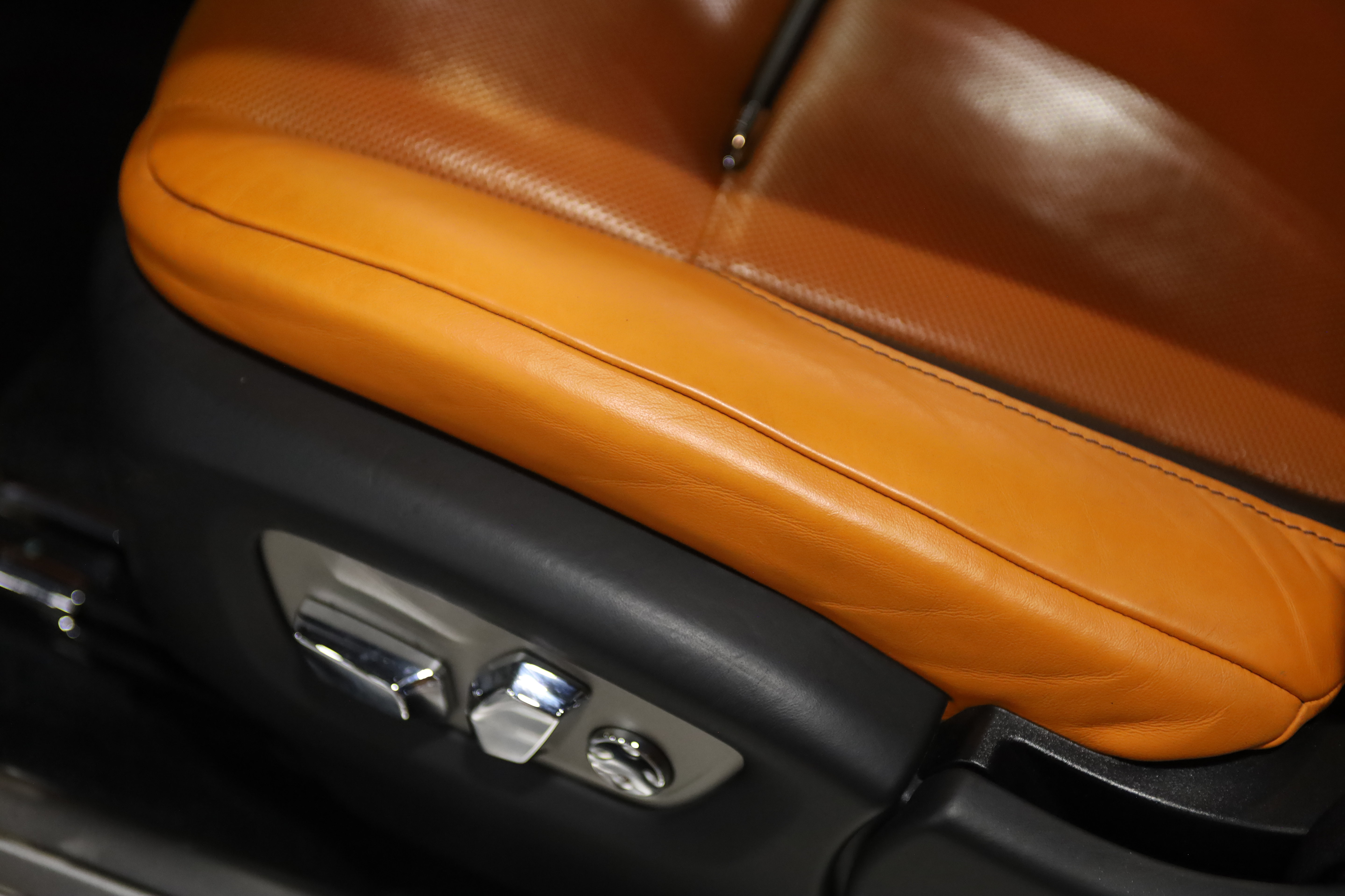 Used 2021 Rolls-Royce Wraith w/ Rolls-Royce Signature Package RWD image 19