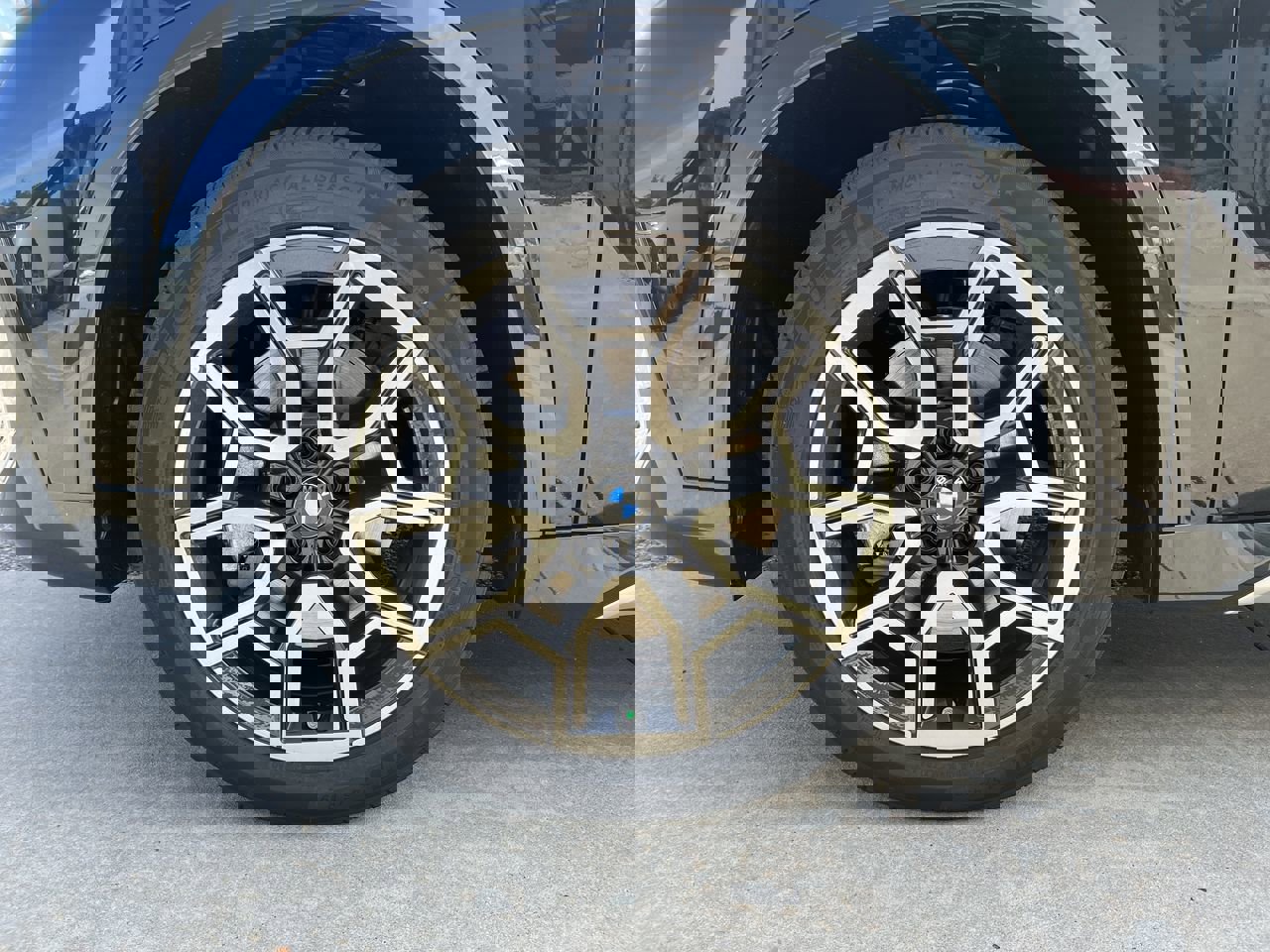 Used 2025 BMW X1 xDrive28i w/ Technology Package image 13