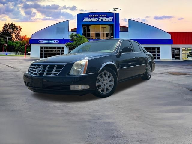 Used 2009 Cadillac DTS FWD image 2