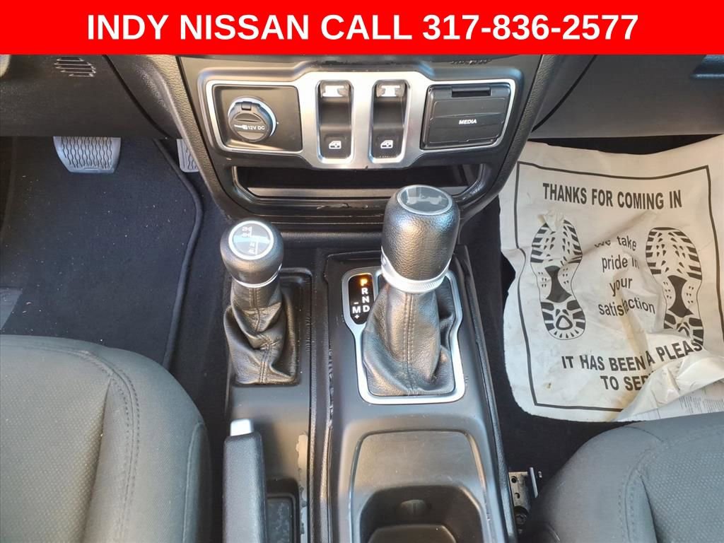 Used 2020 Jeep Wrangler Sport S image 23