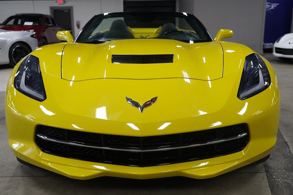 Used 2015 Chevrolet Corvette Stingray Convertible w/ 3LT Preferred Equipment Group RWD image 16