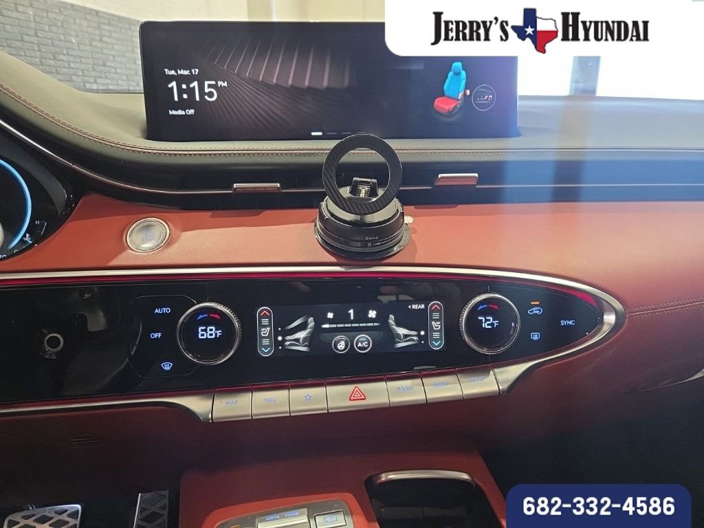 Used 2023 Genesis GV70 2.5T w/ Sport Prestige Package image 12