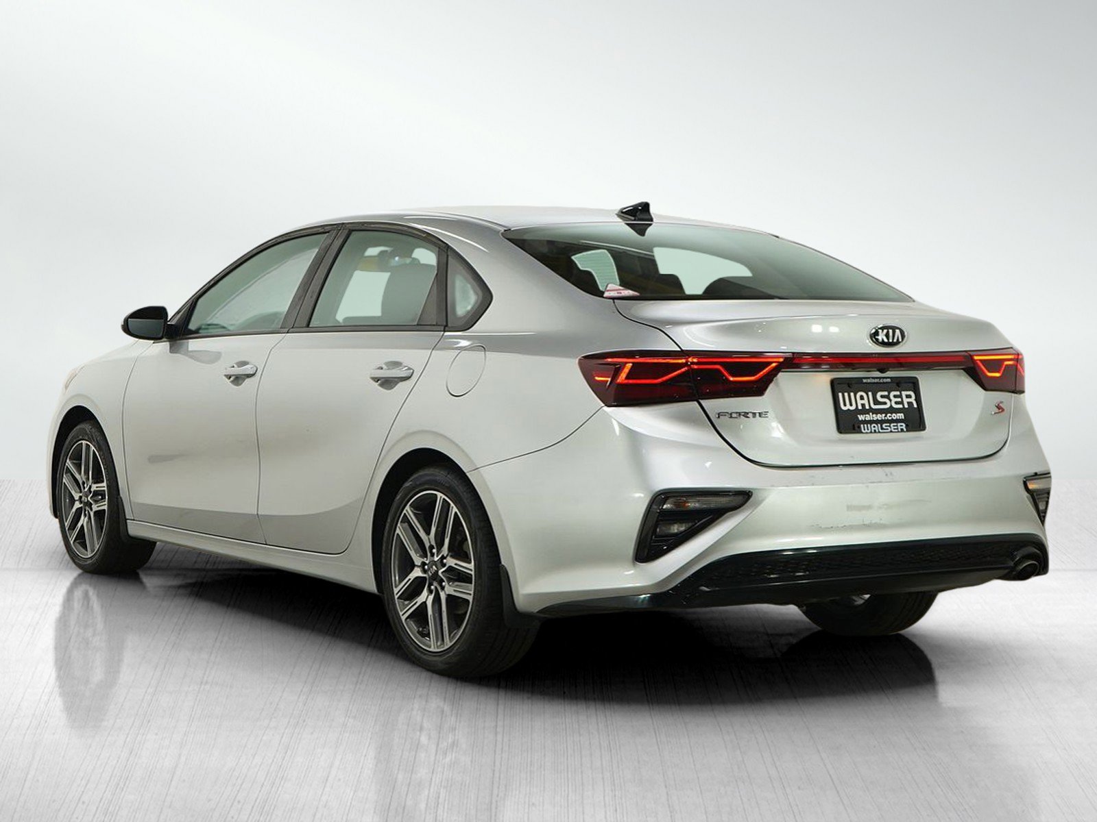 Used 2019 Kia Forte S FWD image 3