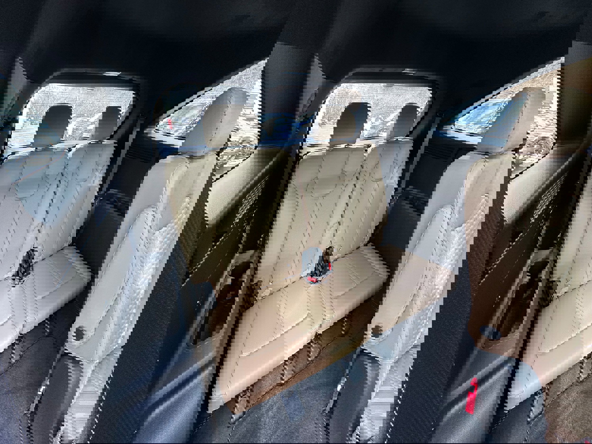 Used 2025 Kia Sorento SX Prestige w/ Olive Brown Leather Package image 29