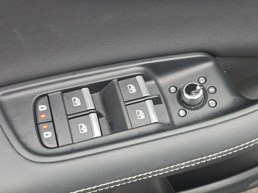 Used 2025 Audi Q7 3.0T Premium Plus AWD/4WD image 20