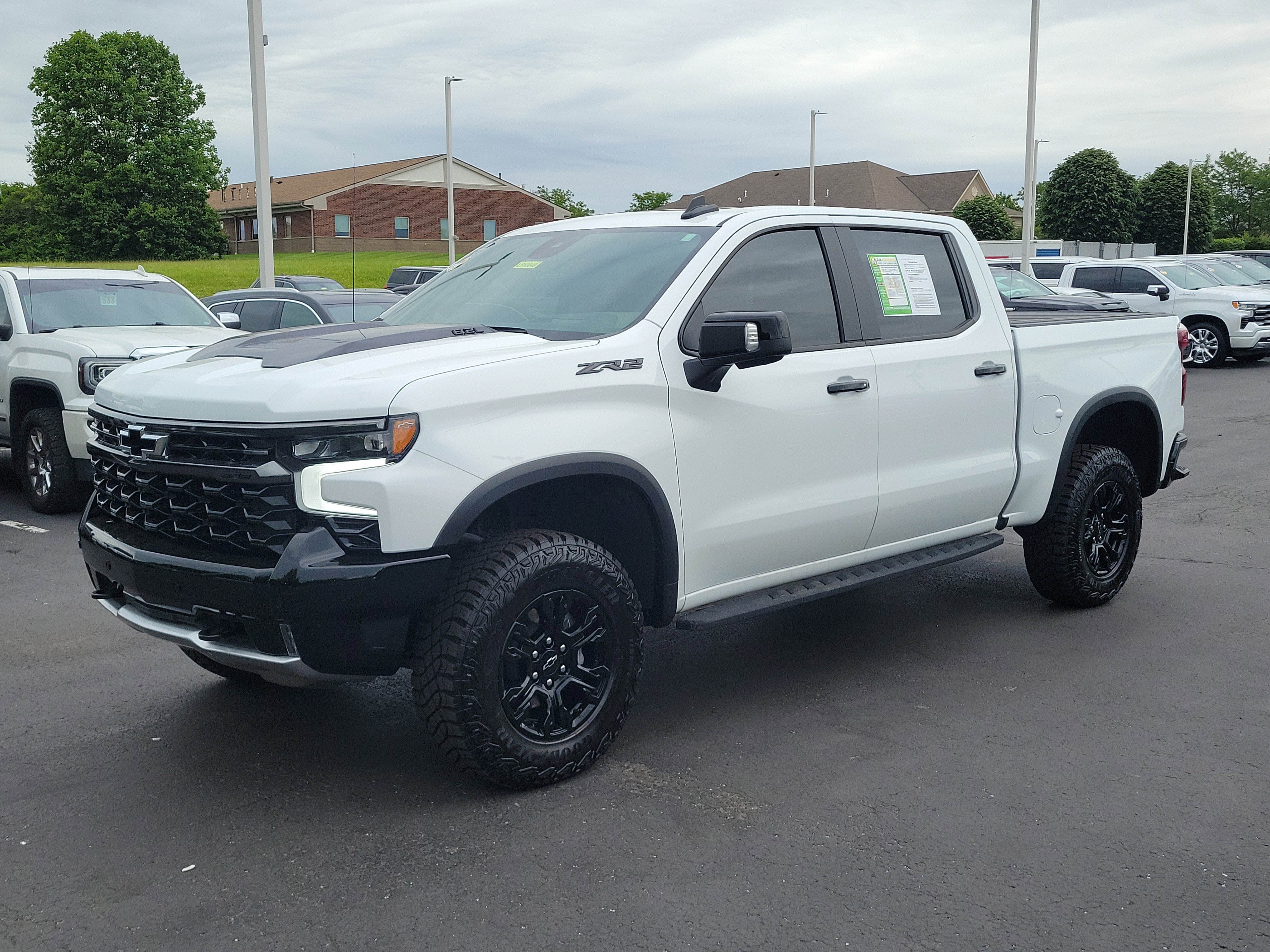 Used 2026 Chevrolet Silverado 1500 ZR2 AWD/4WD image 2