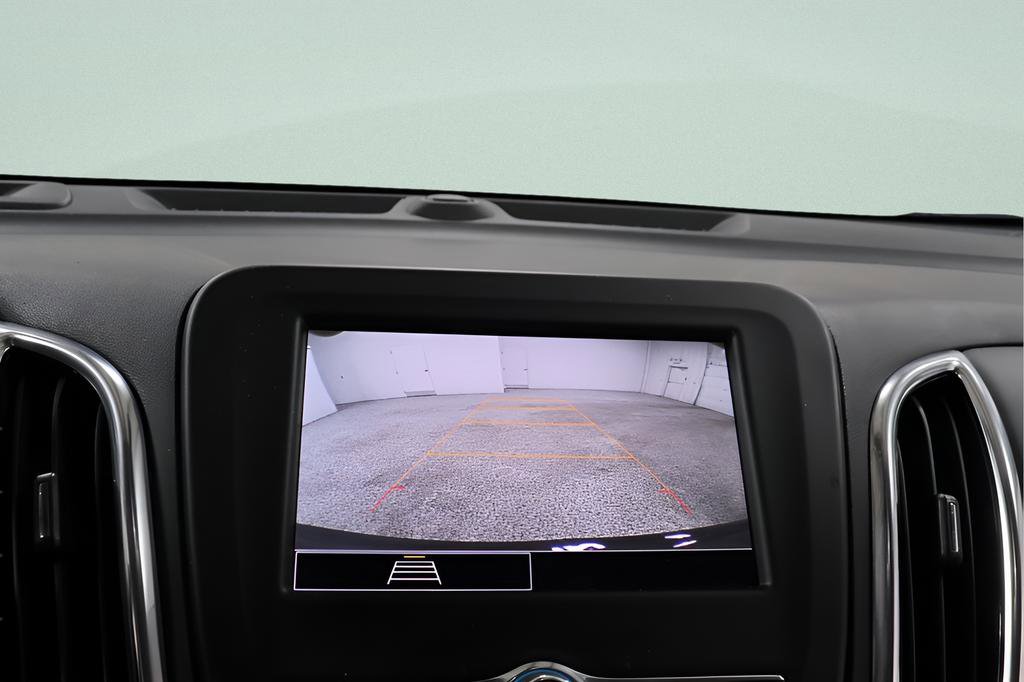 Used 2024 Chevrolet Equinox LT image 15