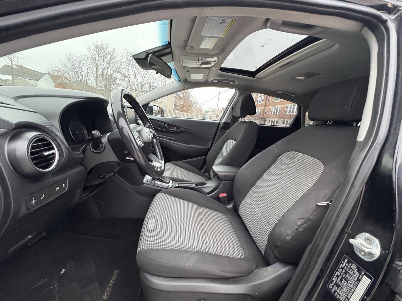 Used 2018 Hyundai Kona SEL w/ SEL Tech Package 02 image 22