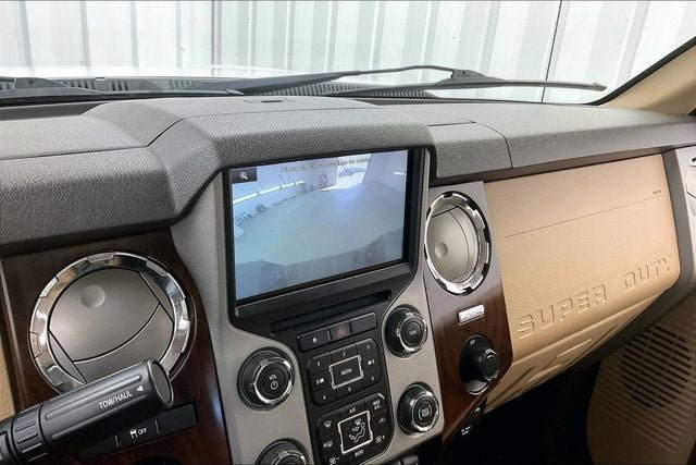 Used 2016 Ford F250 Lariat w/ Chrome Package image 28