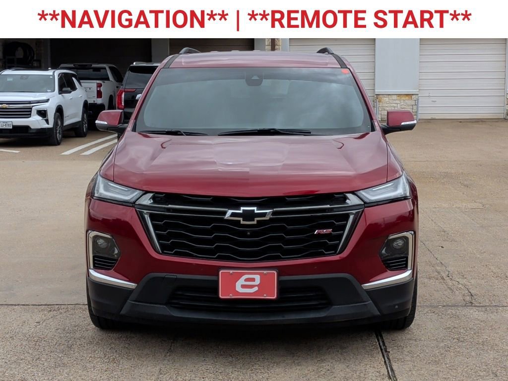 Used 2022 Chevrolet Traverse RS image 2