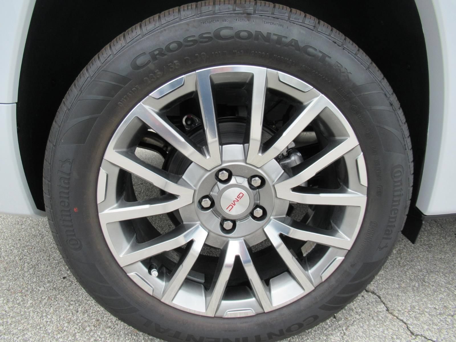 New 2027 GMC Terrain Denali AWD/4WD image 8
