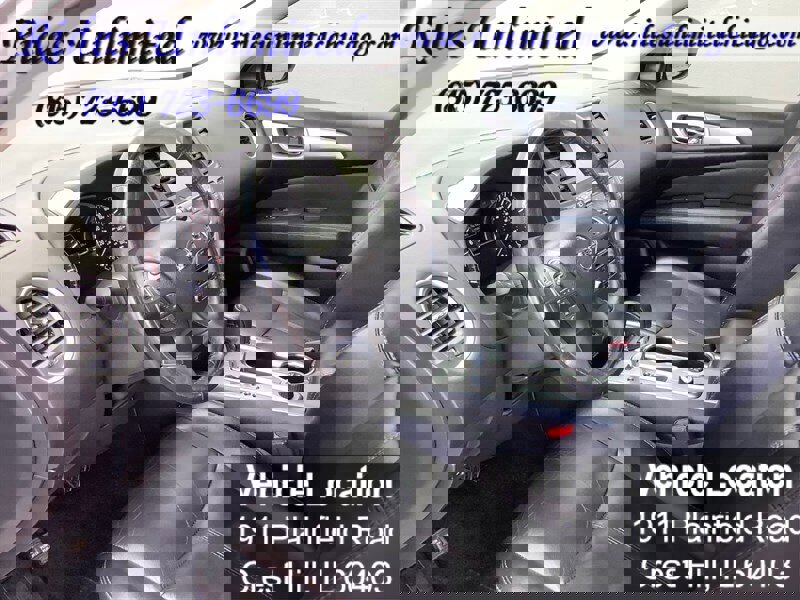 Used 2019 Nissan Pathfinder SL image 17