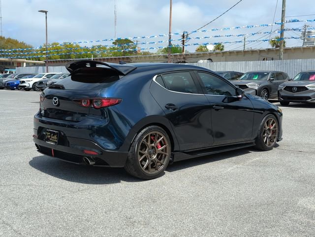 Used 2019 MAZDA MAZDA3 Hatchback w/ Premium Package image 4