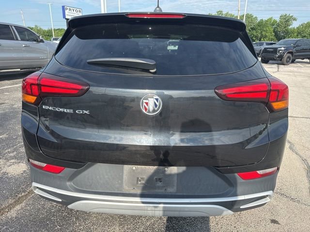 Used 2020 Buick Encore GX Preferred w/ Cold Weather Comfort Package FWD image 3