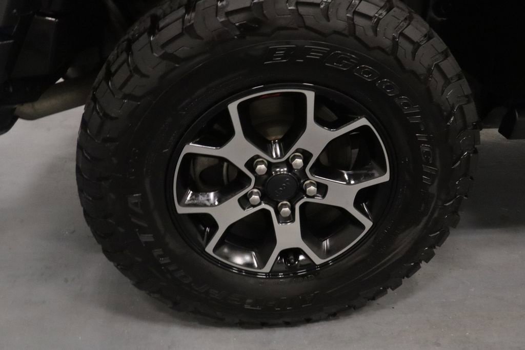 Certified 2018 Jeep Wrangler Unlimited Rubicon AWD/4WD image 26