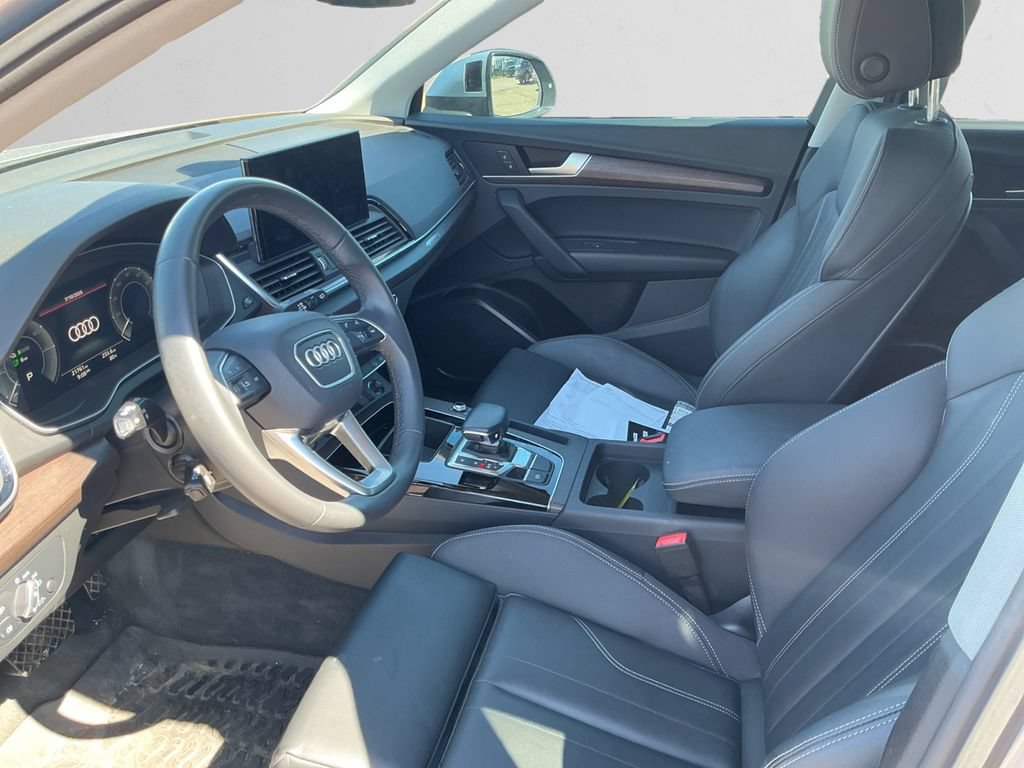 Used 2025 Audi Q5 e Premium AWD/4WD image 9
