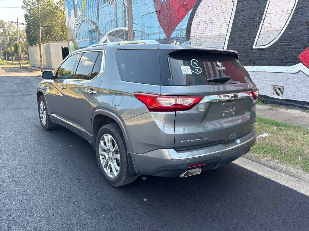 Used 2020 Chevrolet Traverse Premier AWD/4WD image 4