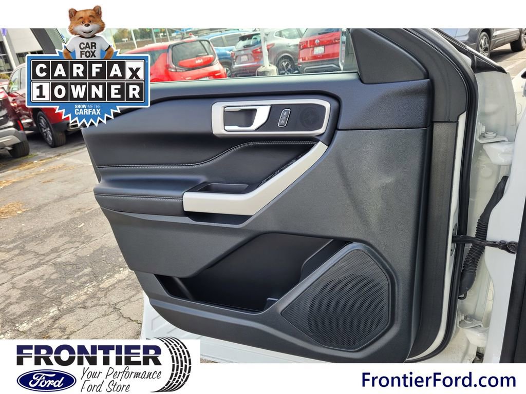 Used 2024 Ford Explorer XLT w/ Equipment Group 202A image 15