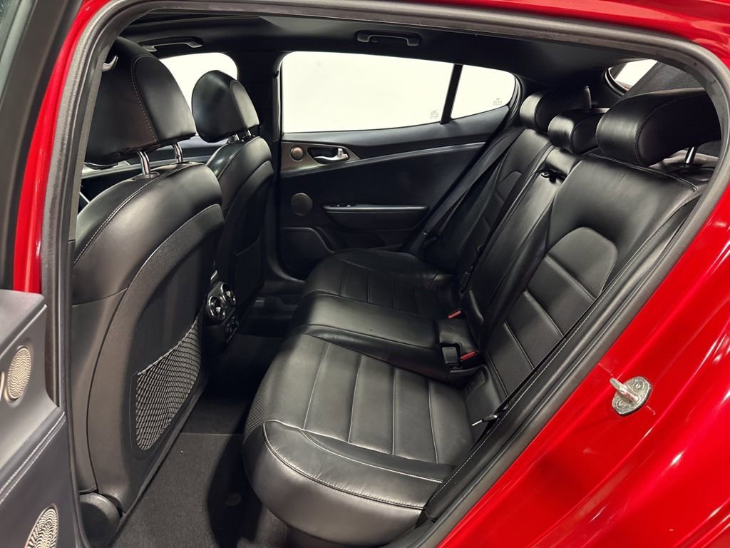 Used 2020 Kia Stinger GT2 AWD/4WD image 36