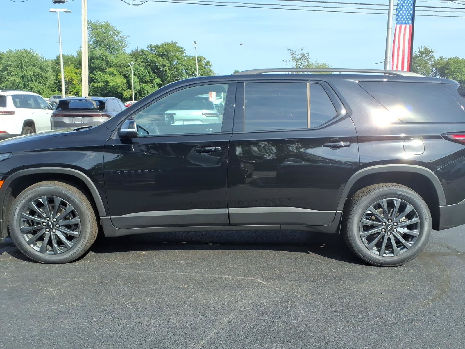 Used 2023 Chevrolet Traverse RS AWD/4WD image 4
