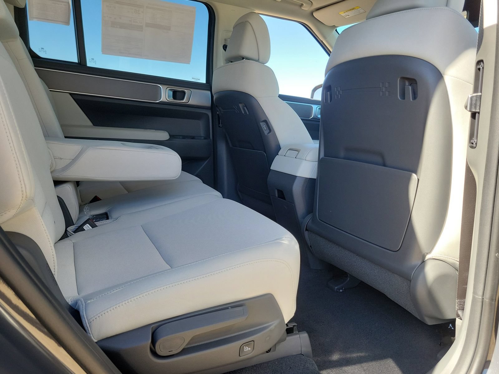 New 2026 Hyundai Santa Fe SE FWD image 18