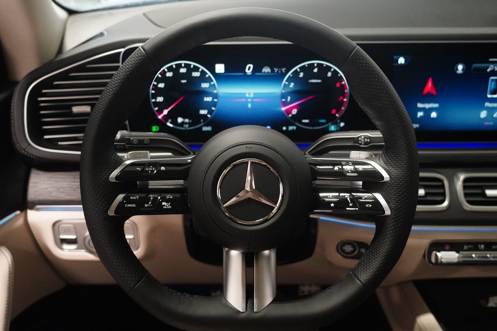 New 2026 Mercedes-Benz GLS 450 4MATIC image 19