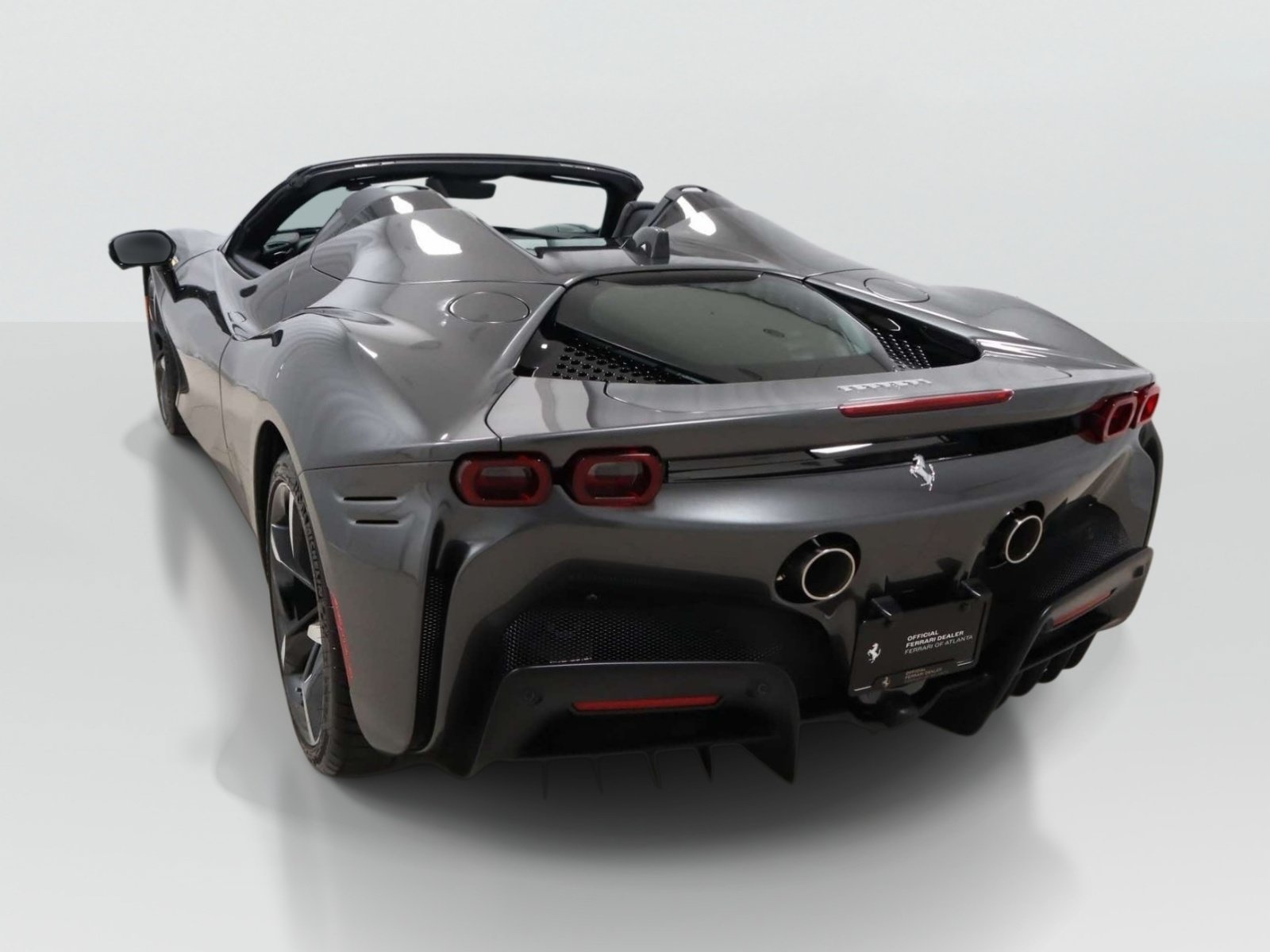 Used 2025 Ferrari SF90 Spider AWD/4WD image 13