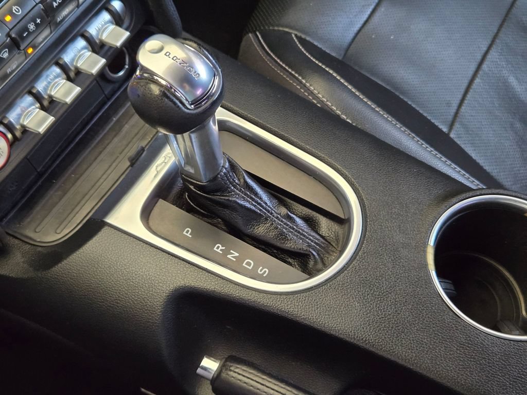 Used 2019 Ford Mustang GT Premium RWD image 15