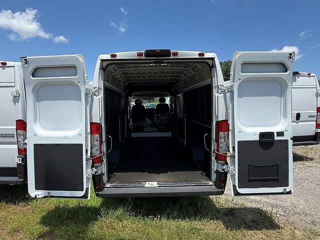 New 2023 RAM ProMaster 3500 w/ Convenience Group FWD image 8