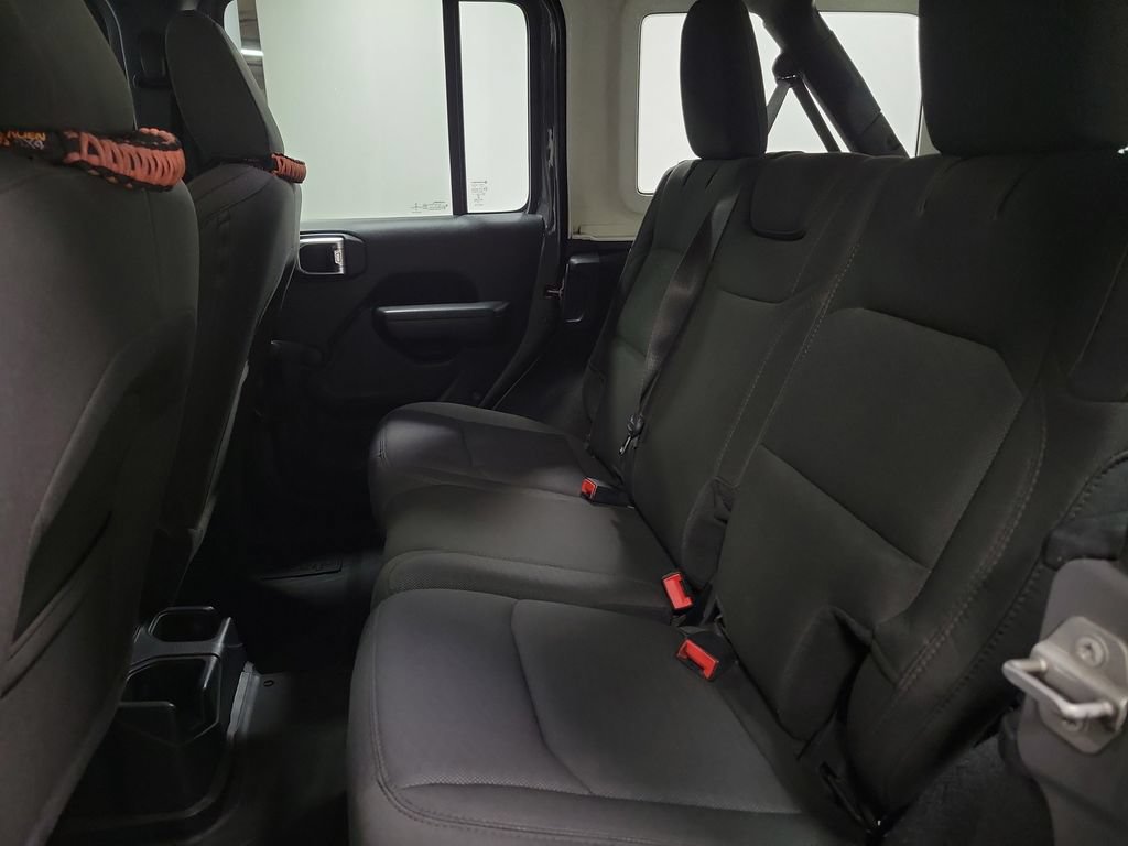 Used 2020 Jeep Wrangler Unlimited Sport AWD/4WD image 30
