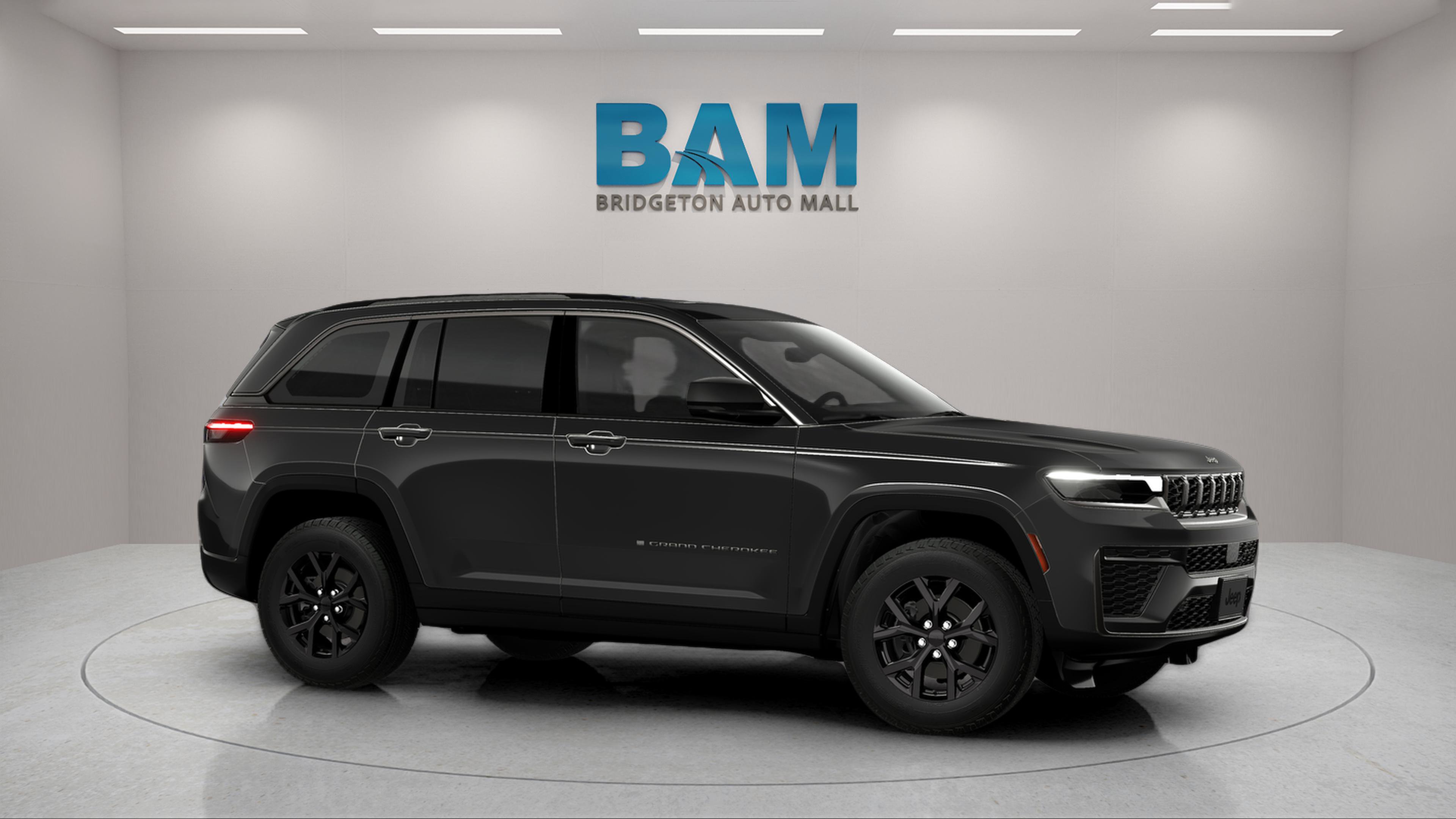 New 2026 Jeep Grand Cherokee Altitude image 2