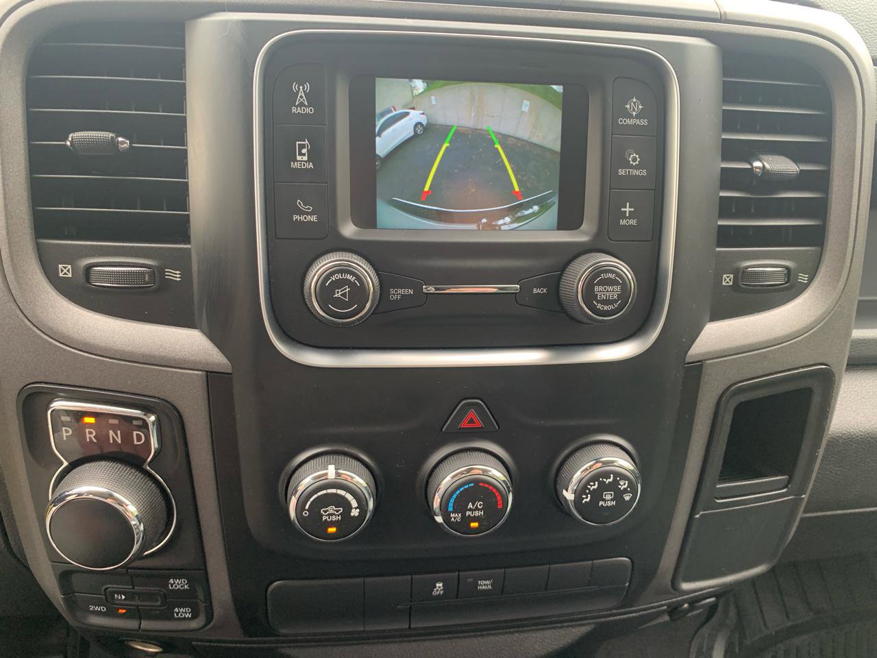Used 2018 RAM 1500 Express w/ Express Value Package AWD/4WD image 15