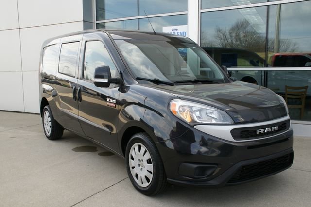 Used 2021 RAM ProMaster City Tradesman SLT image 2